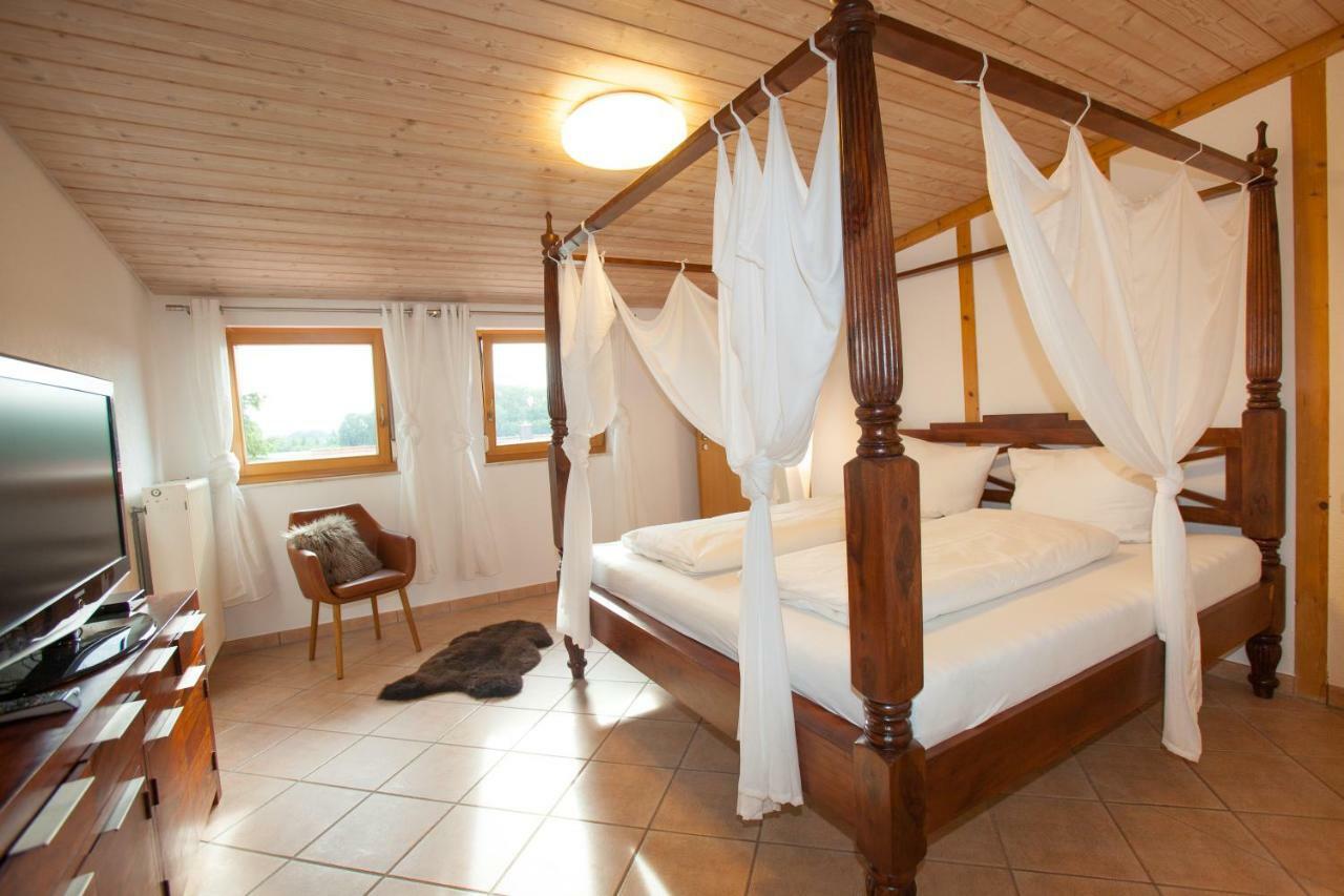 Residenz Cheval Am Pfaffenberg Friedrichshafen Messe Apartment Oberteuringen