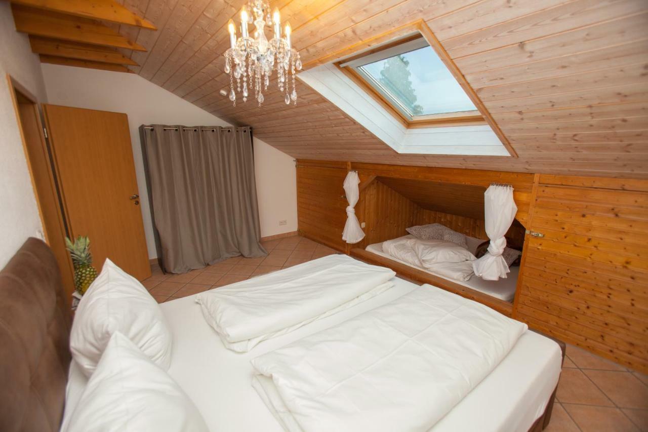 Residenz Cheval Am Pfaffenberg Friedrichshafen Messe Apartment Oberteuringen