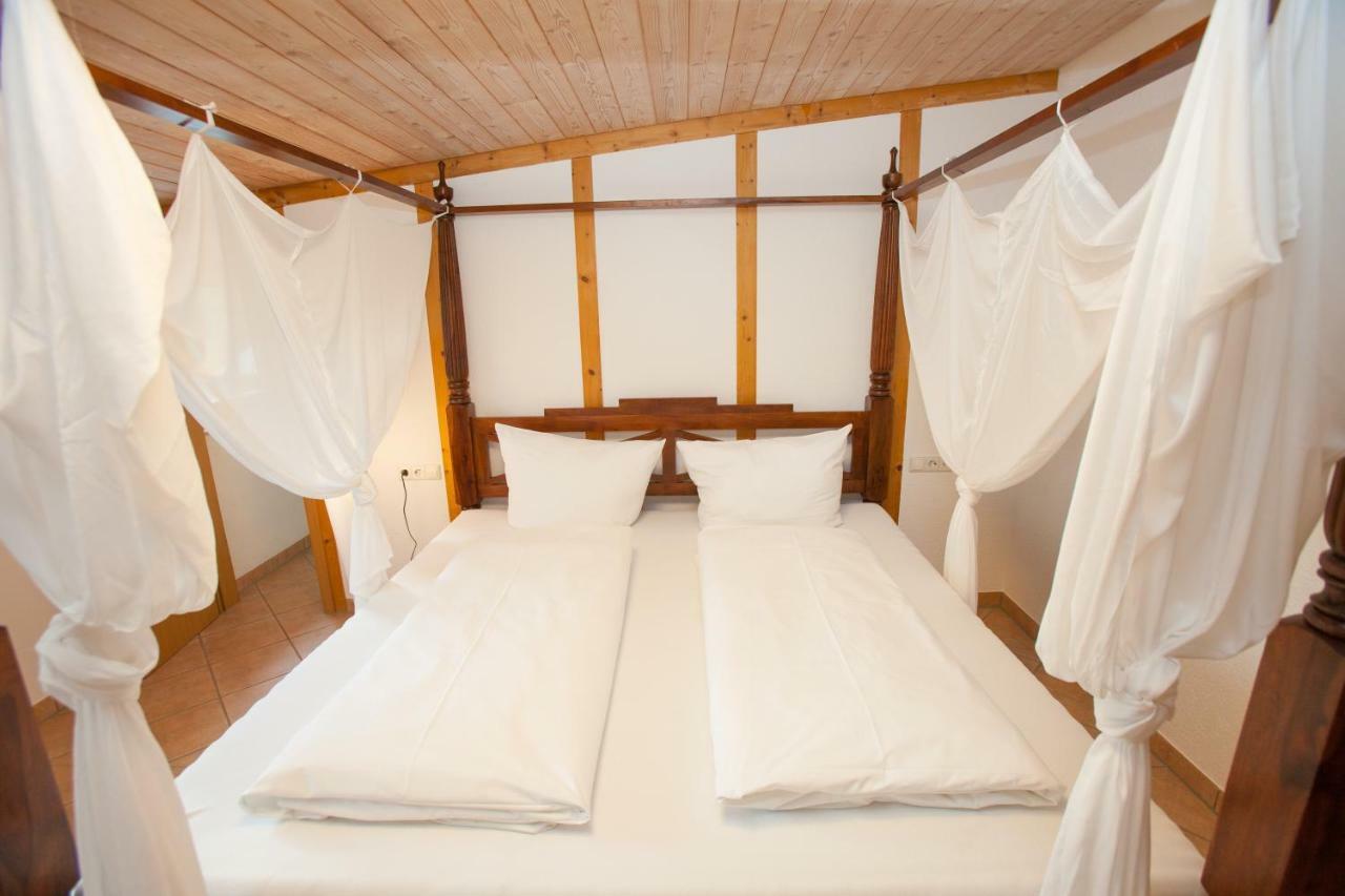 Residenz Cheval Am Pfaffenberg Friedrichshafen Messe Oberteuringen